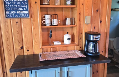 Three Rivers Cottage | Inviting Lakeside Retreat in Three Rivers for Outdoor Lovers