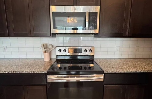Leander Apartment | Cozy Leander Loft Near Shop/Eat