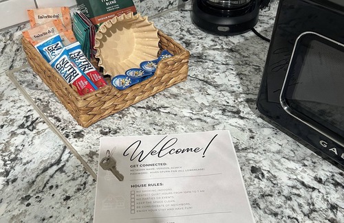 Lemon Grove House | Cozy little 1-bedroom guesthouse in enjoyable Lemon Grove with AC, WiFi