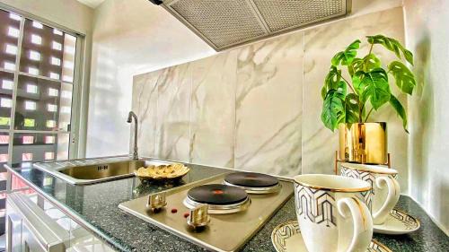 San Sai Apartment | Inviting Home 408 by Central Festival with Pool Access