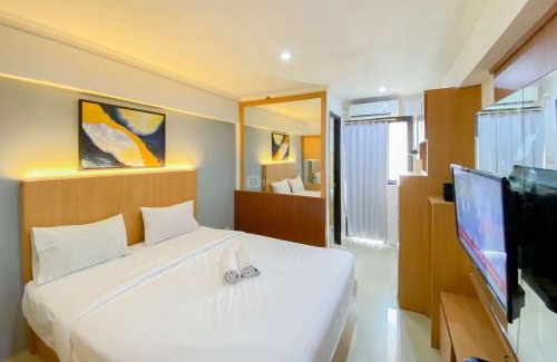 Kebagusan Apartment | Inviting Living Studio at Kebagusan City Apartment