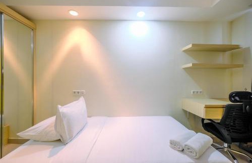 Pondokcina Apartment | Cozy Living Studio Room at Evenciio Margonda Apartment By Travelio