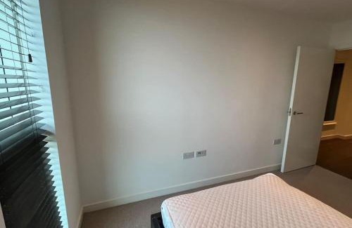 Fairfield Apartment | Inviting Stay with Balcony View - Guest Rated 10/10