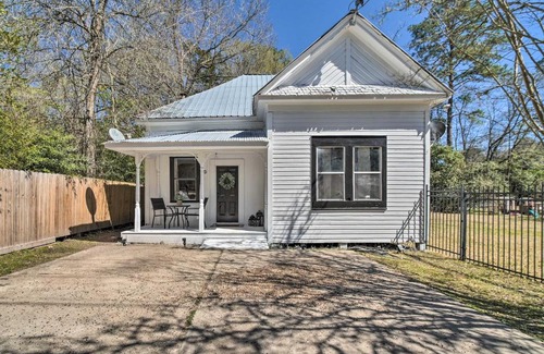 Livingston House | Inviting Livingston House with Fenced Yard and Patio
