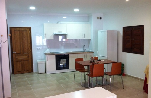 Finana Apartment | Charming Loft Apartment with Ocean View near Sierra Nevada