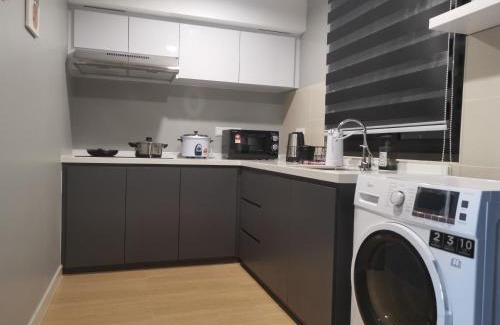 Nusajaya Apartment | Inviting Loft @Sunway Grid with Pool & Family-Friendly Vibes