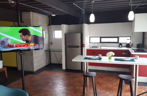 Alvaro Obregon Apartment | Guest Rated 10/10 Cozy Loft with Kitchen in NYC