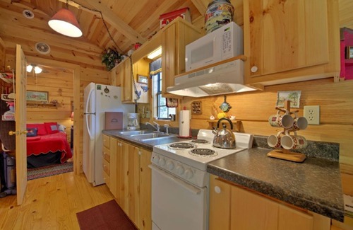 Asheville Cabin | Cozy Red Barn by Carolina Mornings | Chef's Kitchen Escape
