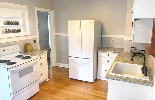 Manito House | Discover Manito Park Craftsman: Family-Friendly Retreat