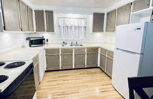 Menominee House | Pet-Friendly Getaway: Cozy Menominee Home with Pool & Breakfast