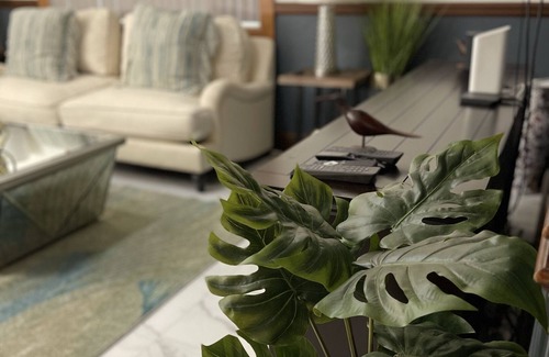 North Miami House | Inviting Miami Retreat Near Beaches and Major Highways
