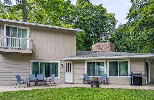 Charlevoix House | Pet-Friendly Retreat Steps from Lake Charlevoix!