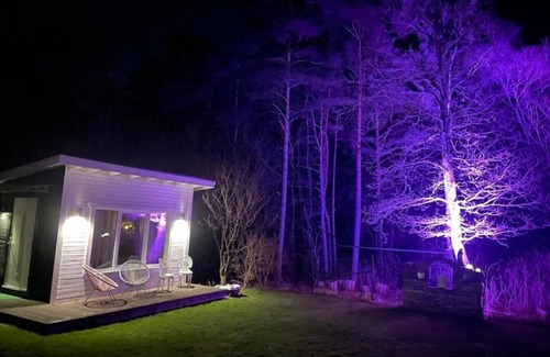 Ojersjo Cottage | Cozy mini house with Scandinavian design. Pet friendly and close to nature.