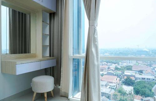 Pondokcina Apartment | Modern 2BR Apartment with City View in Atlanta