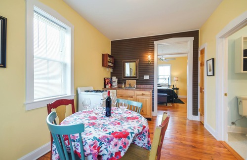 Berger Apartment | Charming Missouri Retreat with Pool, Pond & Fire Pit Awaits
