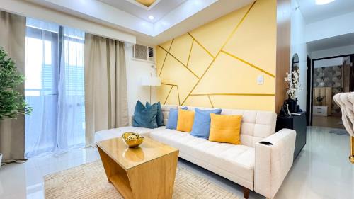 Luzon Apartment | Cozy & Modern 2BR Unit in Manhattan Cubao with Balcony