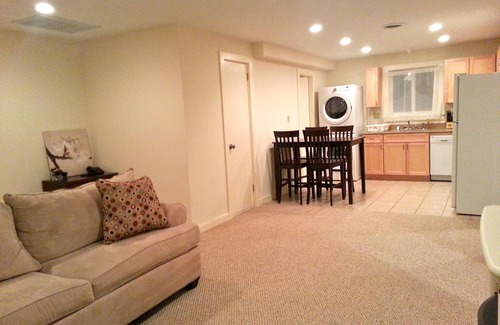 West Stockbridge Condo | Charming Modern Condo in the Berkshires near Tanglewood