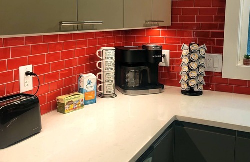 Ludington House | Modern Home in Ludington - Guest Rated 9.8, Family Friendly