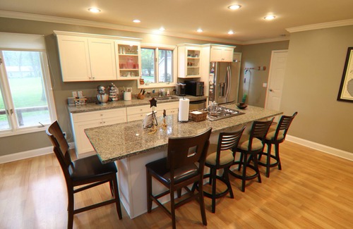 Green Lake House | Cozy, modern home with views of beautiful Green Lake. Sleeps up to 4 & lg. deck