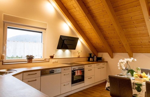 Essing Apartment | Modern Vacation Apartment in Idyllic Essing, 10/10 Rating