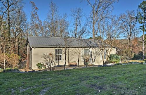 Hot Springs Villa | Welcoming Mona Lisa Villa - Steps from Downtown Hot Springs