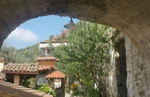 Bajardo Apartment | Cozy Mountain Apartment Retreat in Bajardo