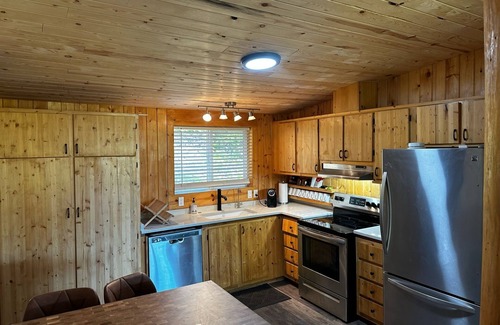 Garden Valley Cabin | Mountain Cabin Retreat: Early Check-In & Breakfast Included