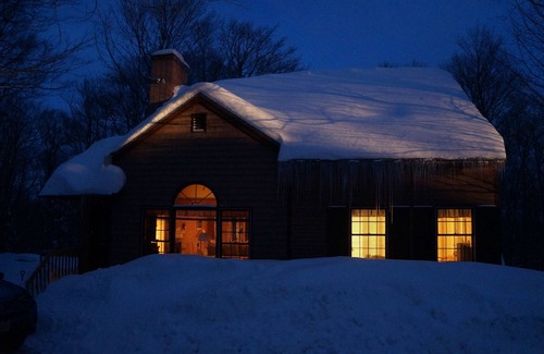 Wilmington Cabin | Inviting Mountain Retreat with Spa and Pool in Vermont