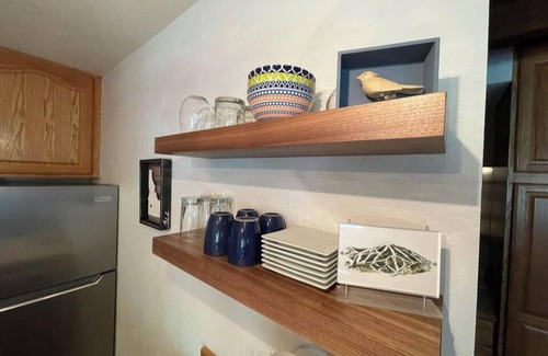Elkhorn Condo | Inviting Mountain Retreat with Pool & Ocean Views