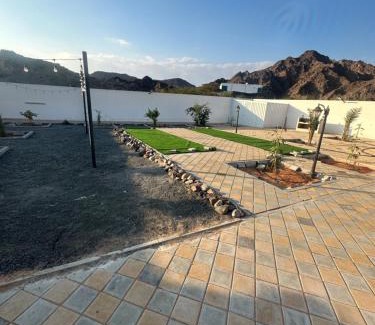 Ajman House | Inviting Mountain House Near Hatta - Child Friendly Retreat