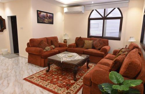 Ajman House | Inviting Mountain House Near Hatta - Child Friendly Retreat