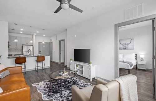 Metrocenter - North Rhodes Park Apartment | Inviting Nashville Retreat: Pet-Friendly and Family Ready