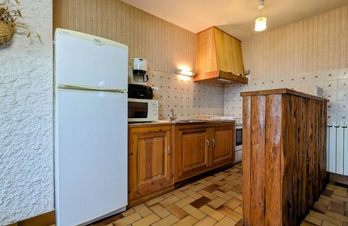 Saint-Didier-sur-Doulon Cottage | Cozy Nature Retreat Near La Chaise-Dieu with Spacious Garden & Child-Friendly Amenities