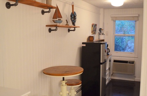 Ogunquit Condo | Idyllic Nautical Escape in Cape Neddick - 10/10 Rated