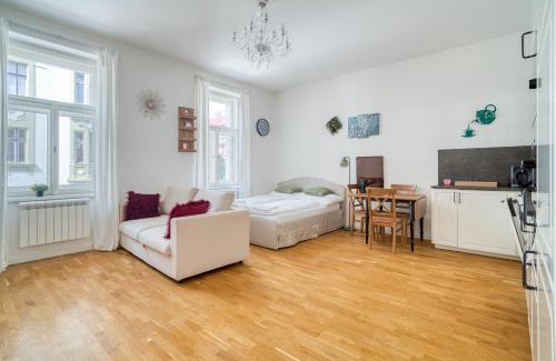 Karlin Apartment | Cozy Nest by Karlín Square