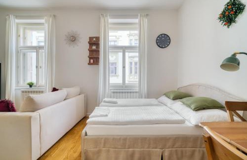 Karlin Apartment | Cozy Nest by Karlín Square
