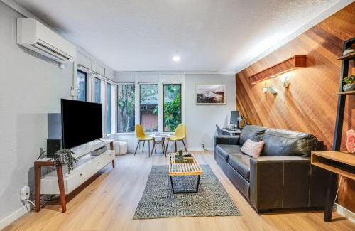 Welches Apartment | Inviting Oceanfront Condo in Welches - Guest Rated 10/10