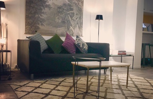 Saint-Gaudens Apartment | Cozy Retreat in City Center with Spa and Pet-Friendly Options