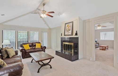 Plano House | Cozy Nest