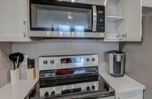 Southeast Calgary Apartment | Inviting Suite in Seton, South Calgary - Guest Rated 10/10