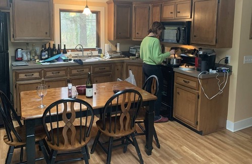 Chase Cabin | Cozy newer cabin located on 40 wooded acres
