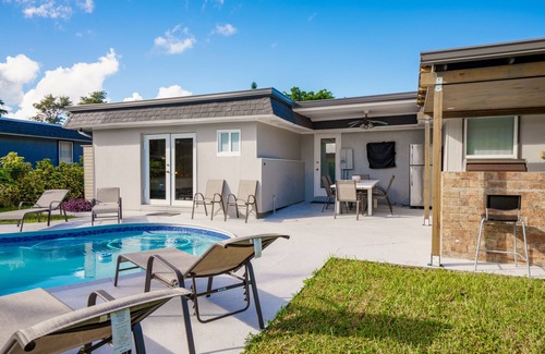Tamarac House | Charming Newly Renovated 3/2 Home with Private Pool