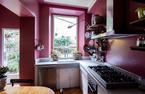 Oltrarno Villa | Inviting 3Bdr Villa with Garden in Central Florence
