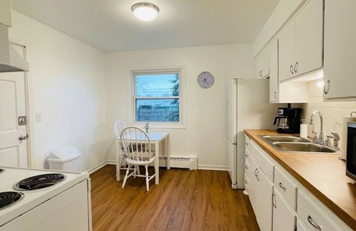 Monona Apartment | Charming Newly Renovated Getaway Near Downtown Attractions