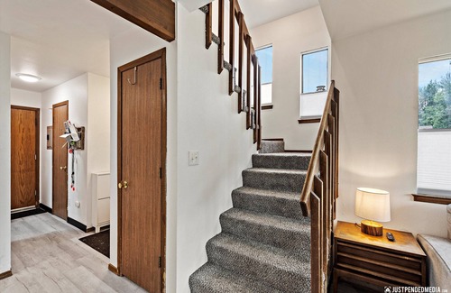 Campbell Park House | Guest Rated 10/10: Cozy Northern Den with Family-Friendly Amenities