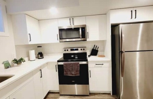 Saskatoon Apartment | Relaxing Retreat: Spa & Family-Friendly Stay in the Prairies