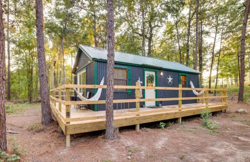 Onalaska House | Relaxing Onalaska Cabin Minutes from Lake Livingston