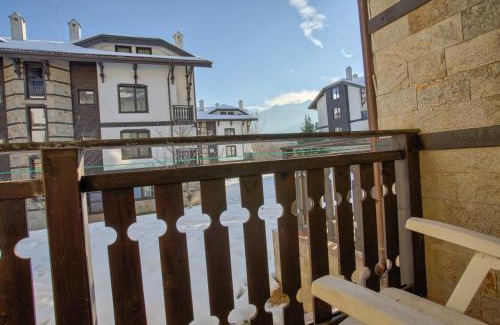 Razlog Apartment | Serene One-Bedroom Retreat with Nature Views & Pool Access