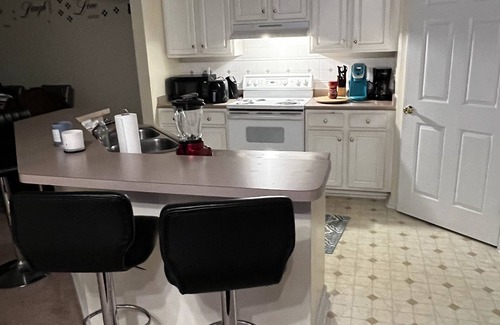 Austell Apartment | Inviting Retreat for Short and Long Stays with Amenities