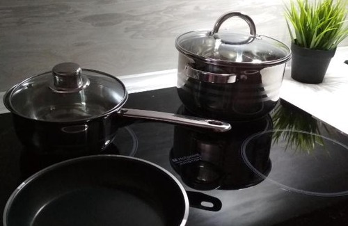 Ustinovskiy Apartment | Guest Rated 10/10 Cozy Place Apartment with Accessibility